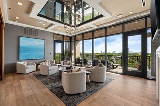 Building Photo - 2511 Willowick Rd