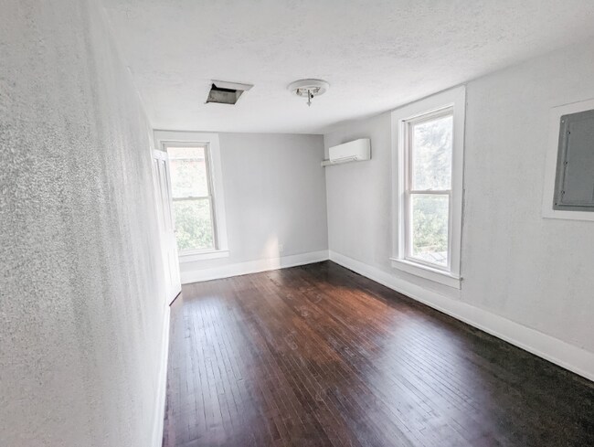 Foto del edificio - 337 Elm St