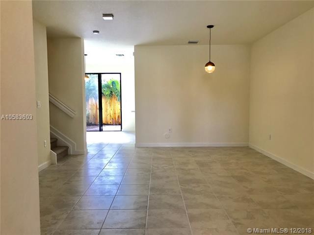 Building Photo - 4707 SW 51st St