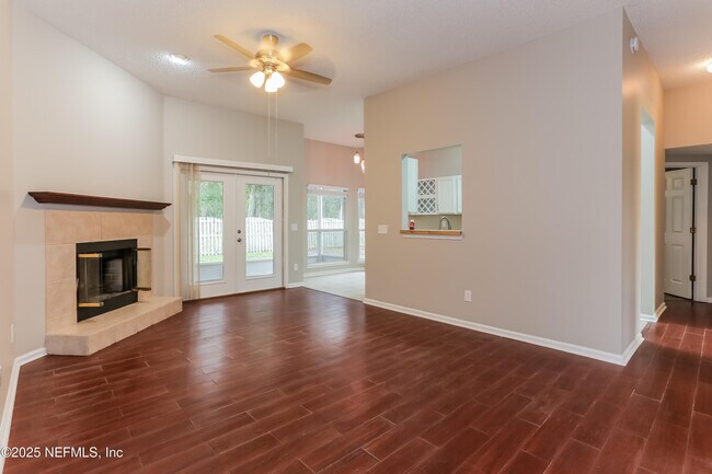 Building Photo - 86293 Fieldstone Dr