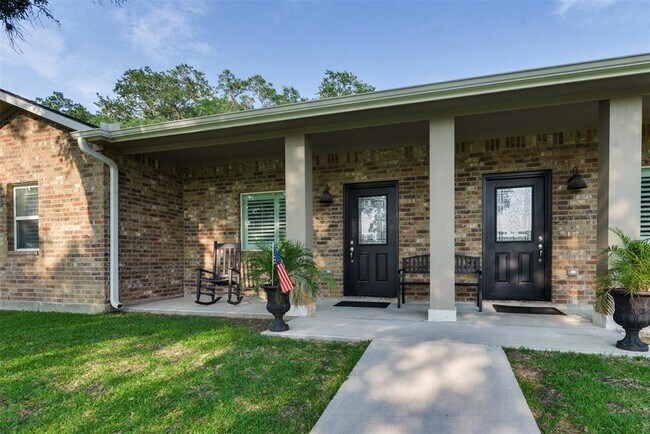 Building Photo - 16610 Mueschke Rd