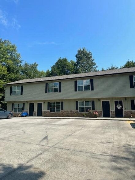 Building Photo - 2156 Old Harrison Pike NW