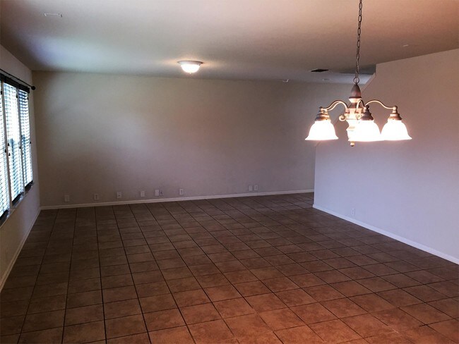 Foto del edificio - 3604 Storm Ridge