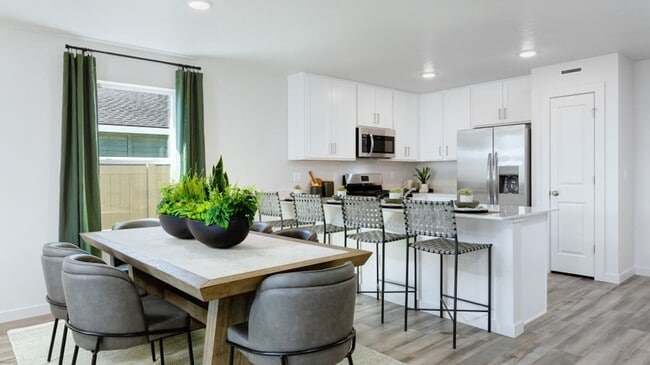 Building Photo - 11049 W Hidden Pt St