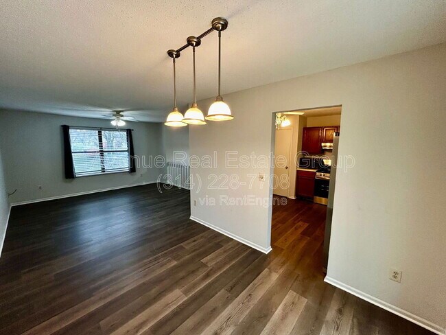 Foto del edificio - 662 Lakewood Dr