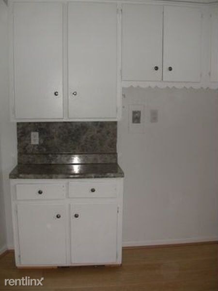 Building Photo - 3 br, 2 bath House - 17310 Birwood St