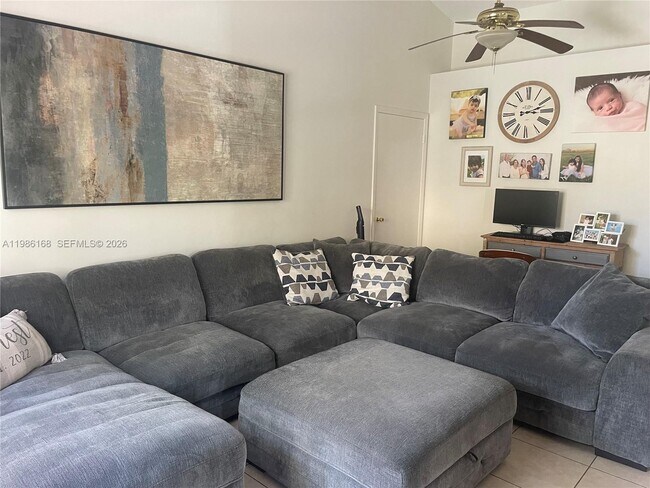 Building Photo - 21567 SW 87th Ct