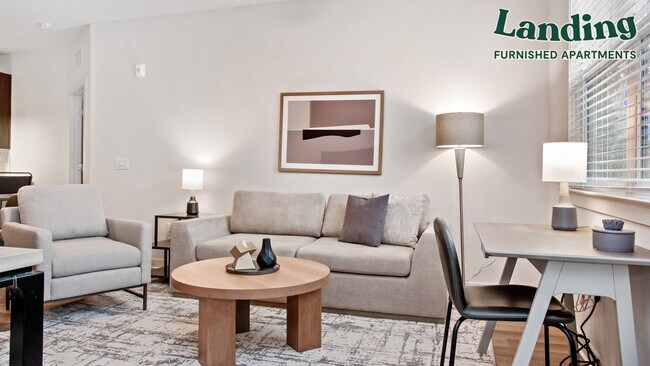Foto del edificio - 102 Manatee Ave W
