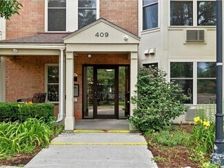 Building Photo - 409 Farrell St