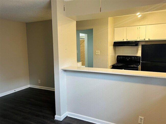Foto del edificio - 4314 Gillis St