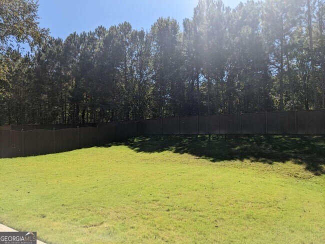 Building Photo - 8730 Radford Ln