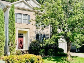 Building Photo - 4204 Peppervine Trail