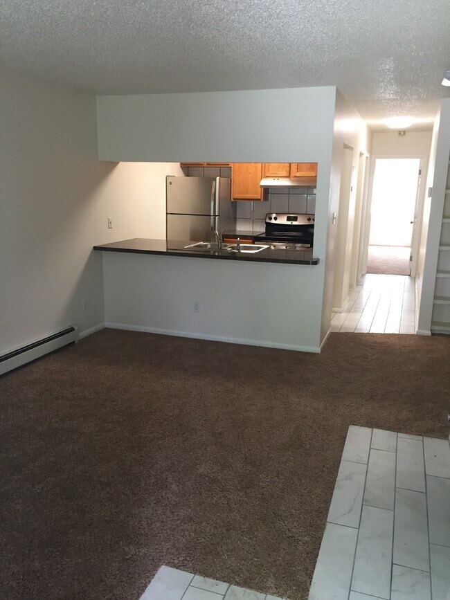 Building Photo - Stonecreek Park Condominiums