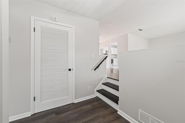 Foto del edificio - 47 Kathy Dr