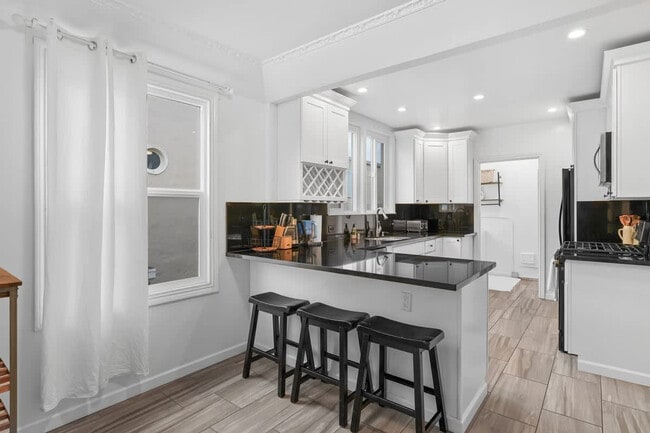 Foto del edificio - 145-147-147 Stanyan St