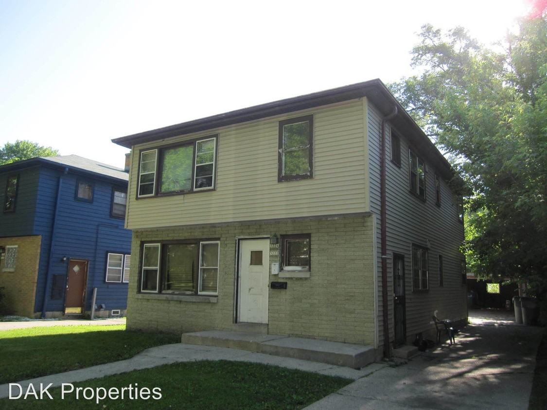 Primary Photo - 5222 N 53rd St