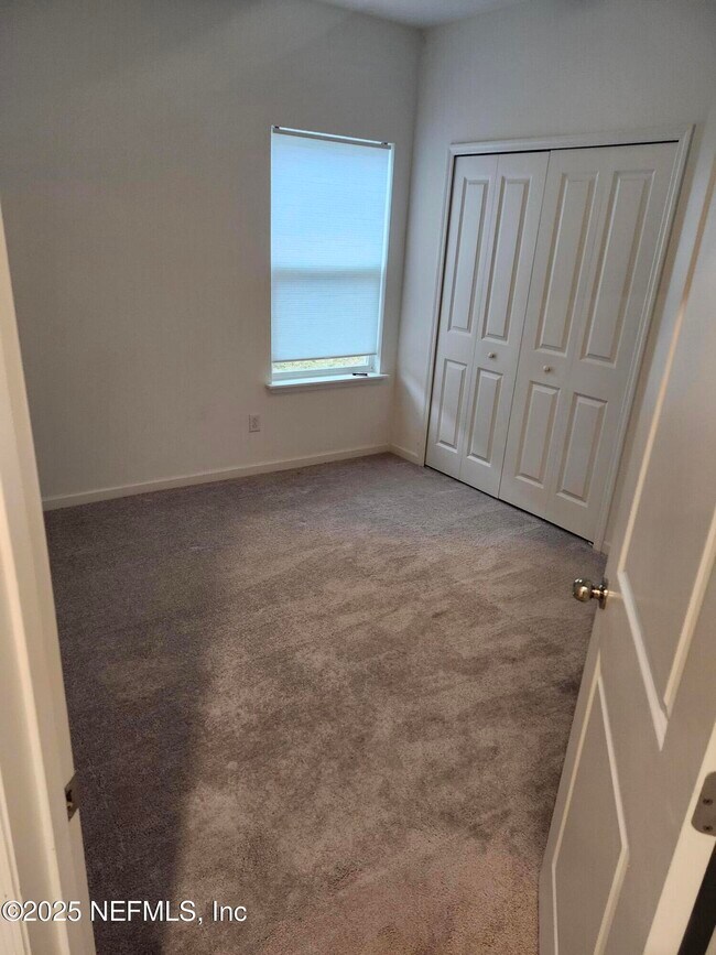 Foto del edificio - 607 Lake Sinclair St