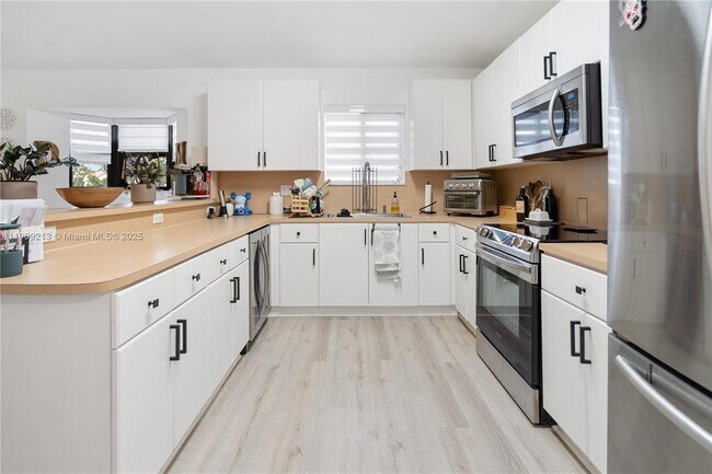 Foto del edificio - 22731 SW 88th Pl