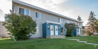 Building Photo - Ascot Gardens