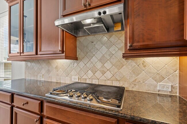 Building Photo - 26111 Tintagel Ln