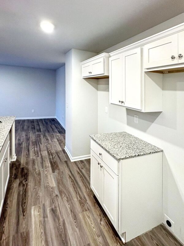 Foto del edificio - 3916 Woodland Ave