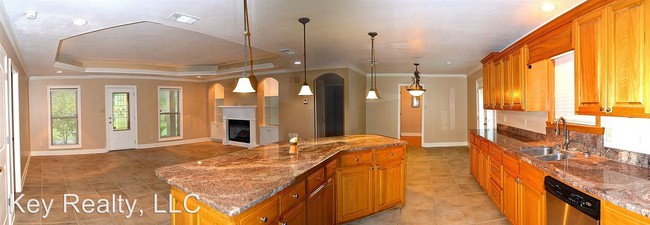 Building Photo - 6893 Bayou Rapides Rd