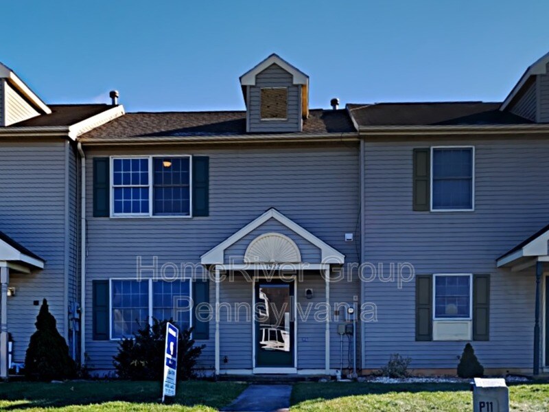 1922 Clinton Ave, Chambersburg, PA 17201 House Rental in Chambersburg