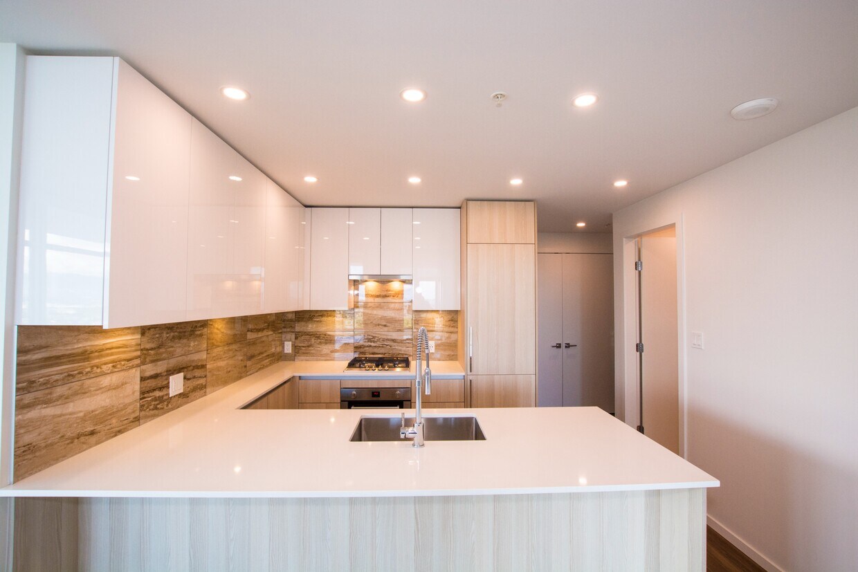 1888 Gilmore Av Unit 32, Burnaby, BC V5C 0L2 Condo for Rent in Burnaby, BC