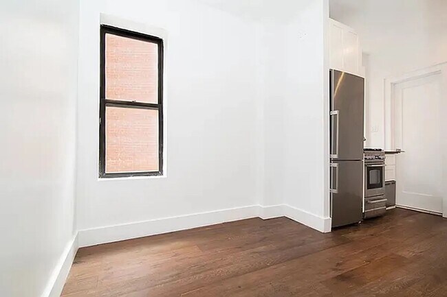 Building Photo - 207 Madison Street