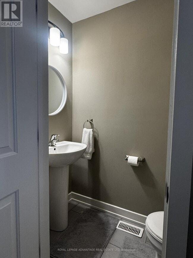 Building Photo - 5 Staples Blvd