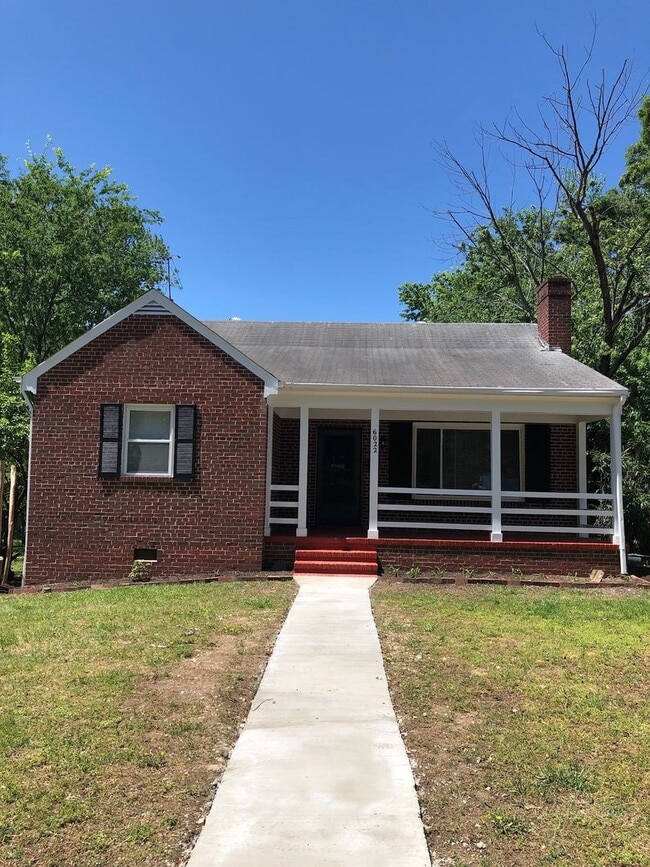 Building Photo - 6022 Club Rd