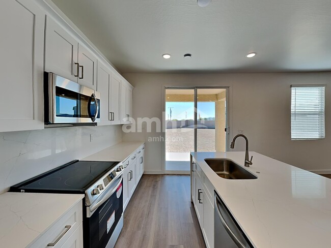 Building Photo - 25747 N 184th Dr