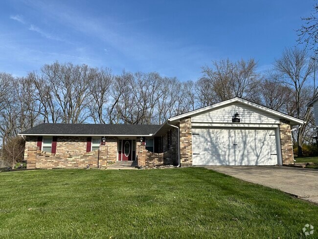 Building Photo - 5684 Red Oak Dr
