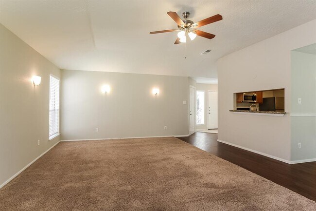 Building Photo - 2322 Tall Ships Ln