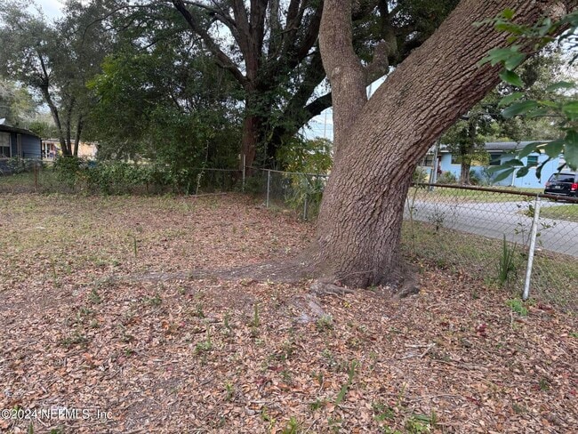 Foto del edificio - 5719 Marlin Ct