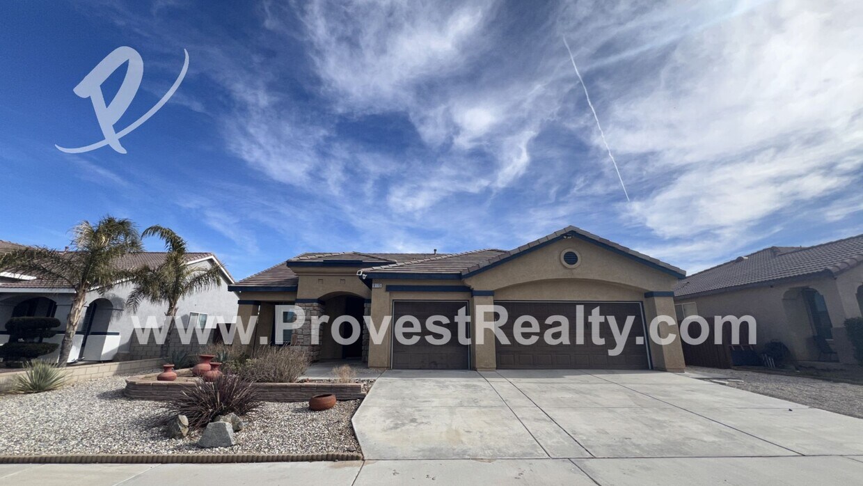 Rare Single Story 4 Bed, 2 Bath Hesperia H... House Rental in