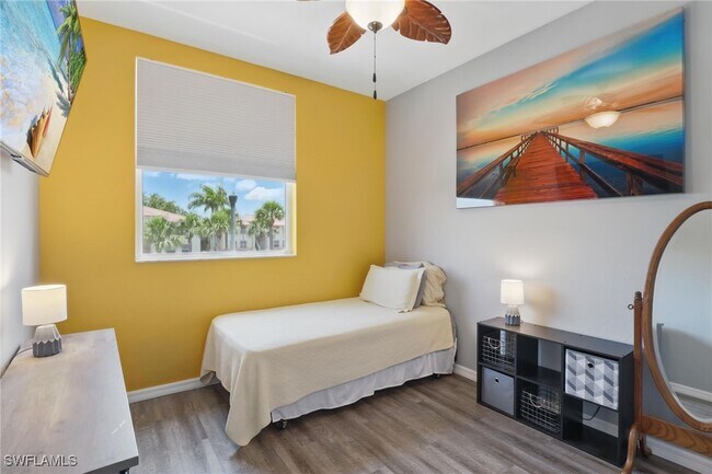 Foto del edificio - 15430 Bellamar Cir