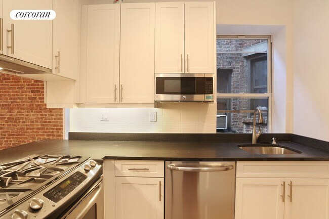 Foto del edificio - 116 E 91st St