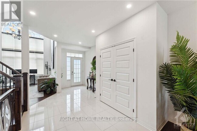 Photo du bâtiment - 546 Peerless St