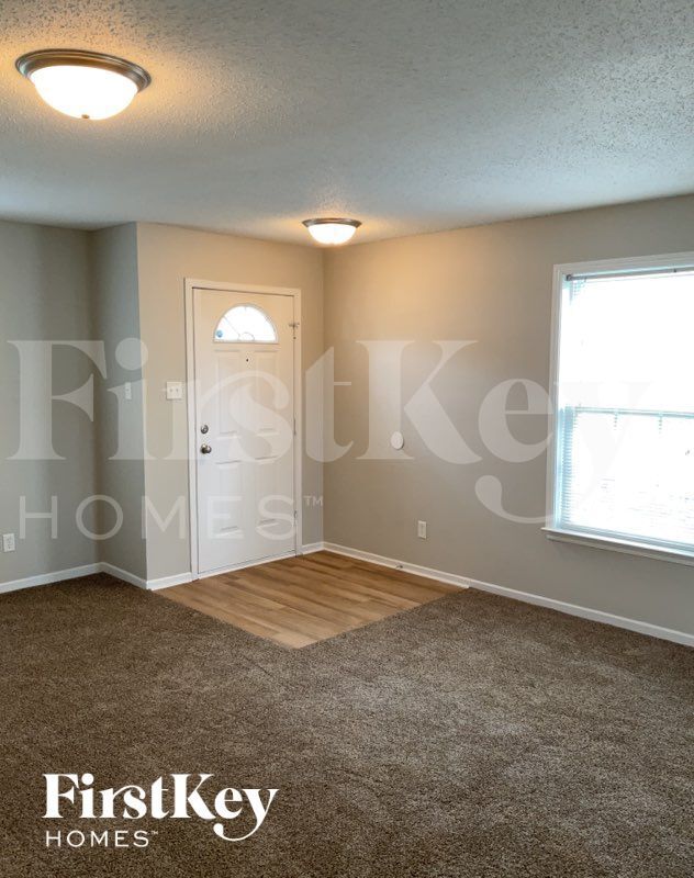 Foto del edificio - 4079 Congaree Ln