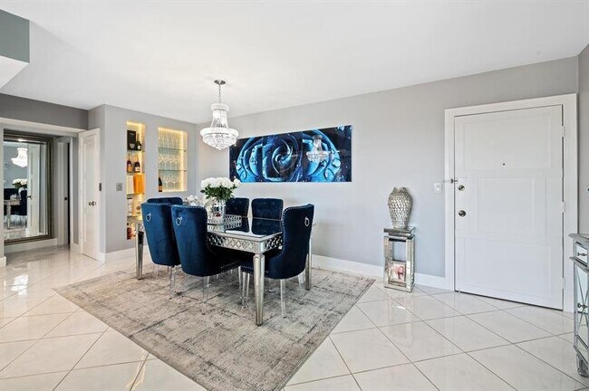 Foto del edificio - 2715 N Ocean Blvd