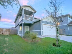 Building Photo - 10613 Harwood Overlook Cove