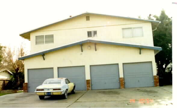 Foto del edificio - 2907 Ladd Ave