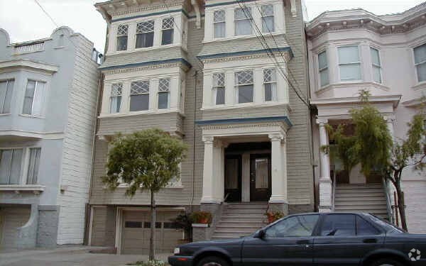 Building Photo - 220-224 8th Ave