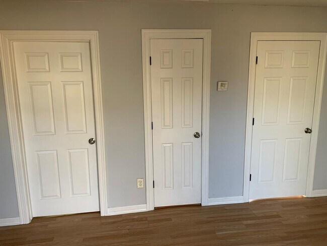 Foto del edificio - 6908 Larkstone St
