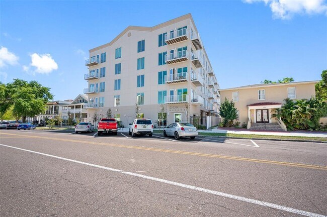 Foto del edificio - 644 3rd Ave S