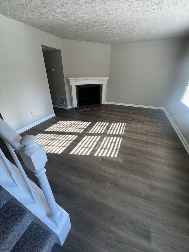 Building Photo - !!!WARNING: AVOID SCAMS CONFIRM RENTAL AT ...