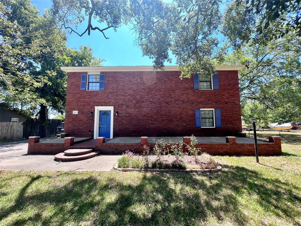 Primary Photo - 1207 3rd St