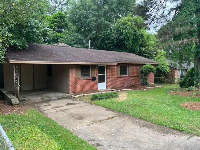 Building Photo - 411 Empire Ct