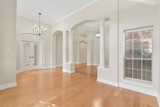 Foto del edificio - 4002 N Barnett Way